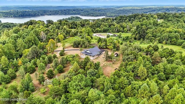 374 Nolin Estates Rd, Clarkson, KY 42726