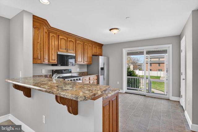 633 E FULTON ST, Lancaster, PA 17602