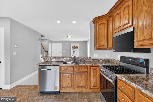 633 E FULTON ST, Lancaster, PA 17602