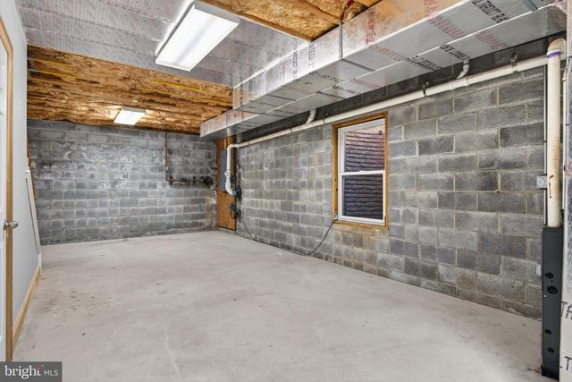 633 E FULTON ST, Lancaster, PA 17602