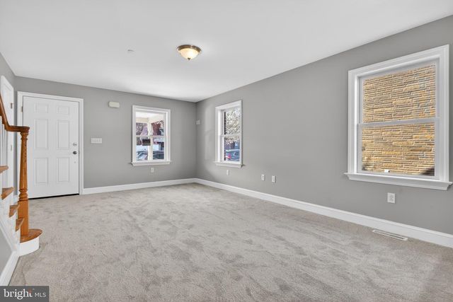 633 E FULTON ST, Lancaster, PA 17602