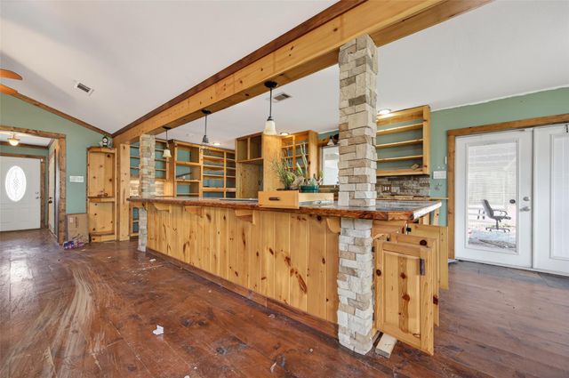 12163 Oak Leaf Road, Conroe, TX 77303