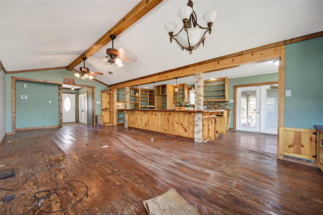 12163 Oak Leaf Road, Conroe, TX 77303