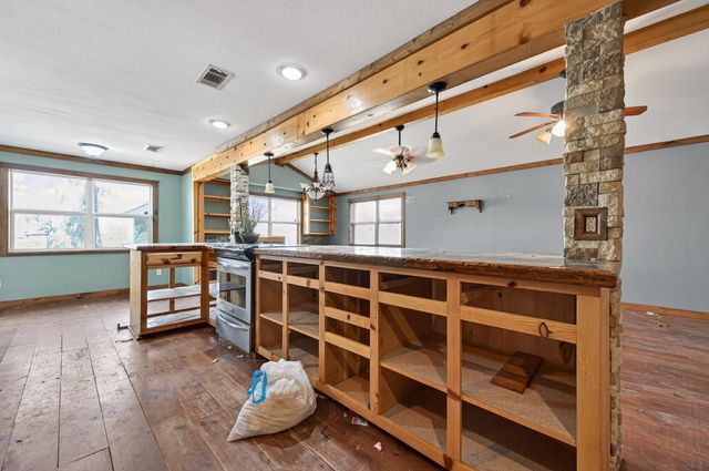 12163 Oak Leaf Road, Conroe, TX 77303