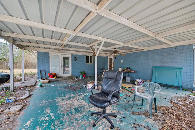 12163 Oak Leaf Road, Conroe, TX 77303