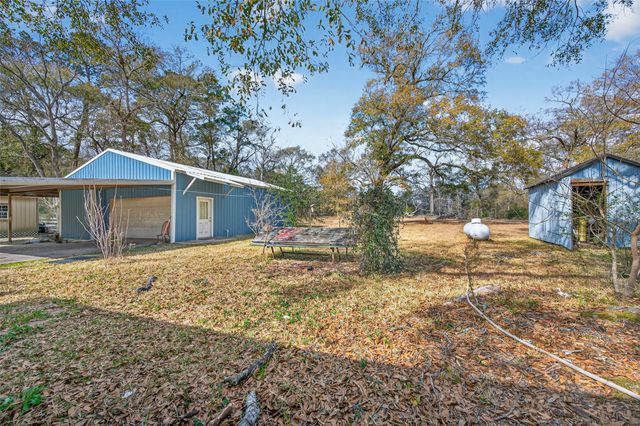 12163 Oak Leaf Road, Conroe, TX 77303