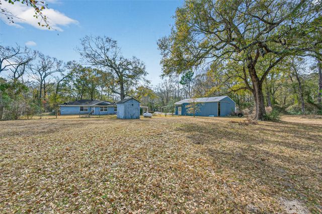 12163 Oak Leaf Road, Conroe, TX 77303