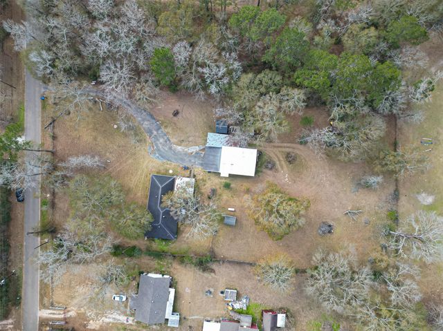 12163 Oak Leaf Road, Conroe, TX 77303