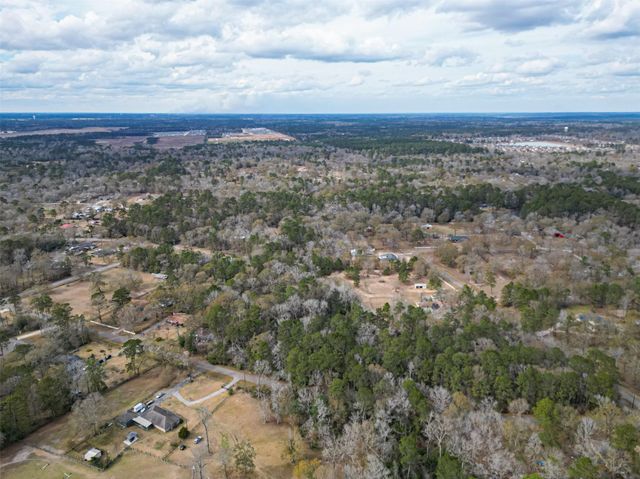 12163 Oak Leaf Road, Conroe, TX 77303