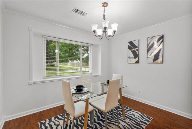 1017 Tipperary Avenue, Friendswood, TX 77546