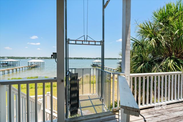 2186 W Beach Boulevard, Gulf Shores, AL 36542
