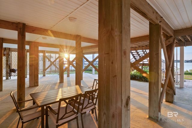 2186 W Beach Boulevard, Gulf Shores, AL 36542