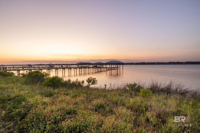 2186 W Beach Boulevard, Gulf Shores, AL 36542