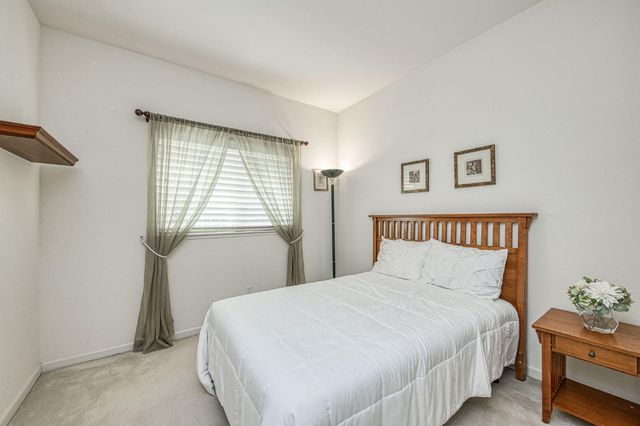 6671 E Simpson Avenue, Fresno, CA 93727