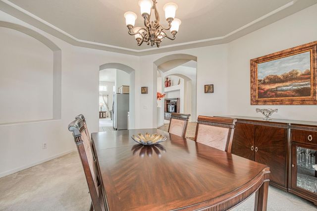 6671 E Simpson Avenue, Fresno, CA 93727