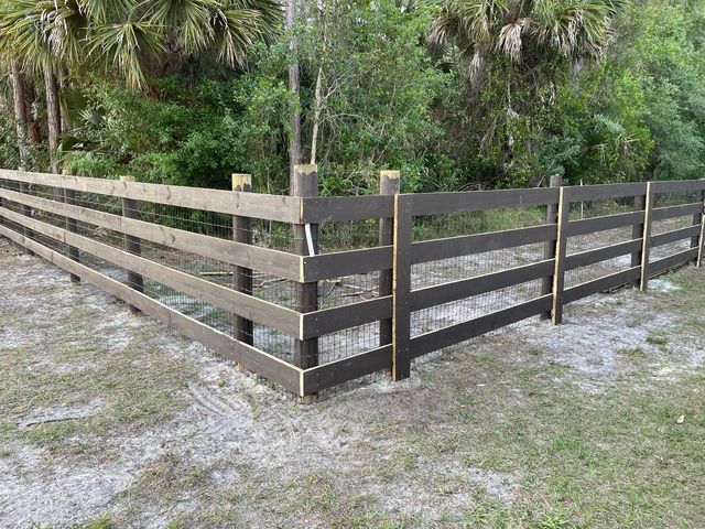 1030 Stallion Drive W, The Acreage, FL 33470