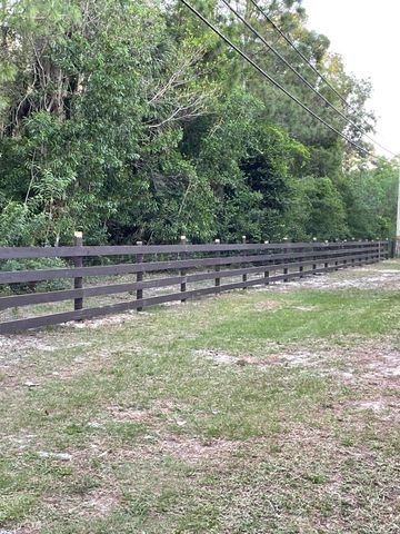1030 Stallion Drive W, The Acreage, FL 33470