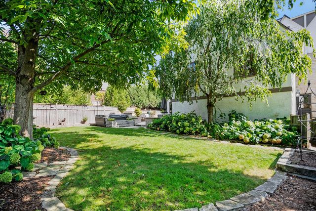 2730 E Menlo BOULEVARD, Shorewood, WI 53211