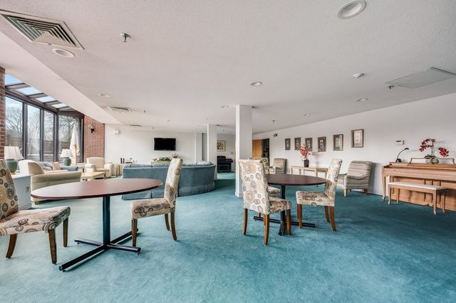 100 Rosemary Way 210, Needham, MA 02494