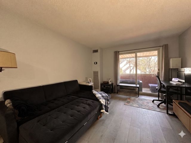 100 Rosemary Way 210, Needham, MA 02494