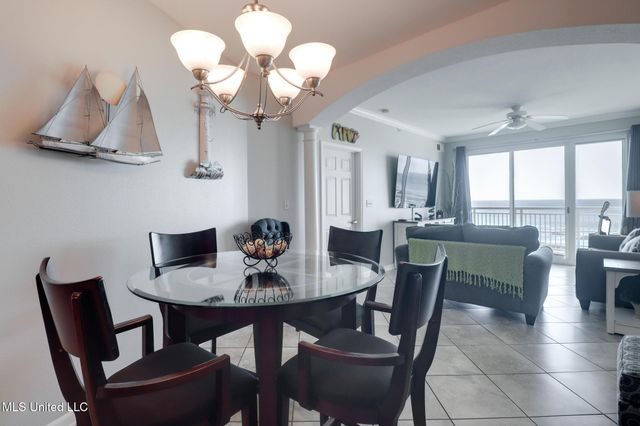 2228 Beach Drive, 706, Gulfport, MS 39507