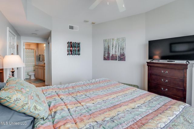 2228 Beach Drive, 706, Gulfport, MS 39507