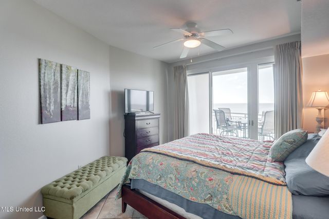 2228 Beach Drive, 706, Gulfport, MS 39507