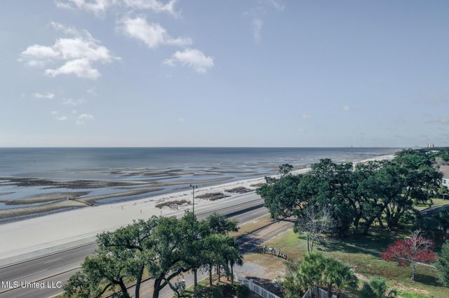 2228 Beach Drive, 706, Gulfport, MS 39507