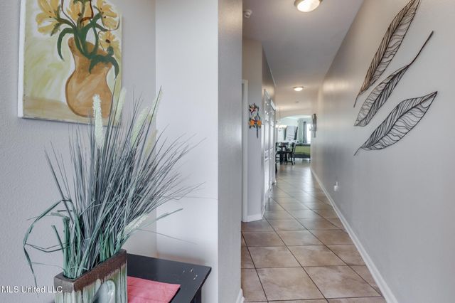 2228 Beach Drive, 706, Gulfport, MS 39507