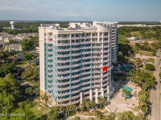 2228 Beach Drive, 706, Gulfport, MS 39507
