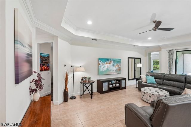 3651 Canopy CIR, Naples, FL 34120