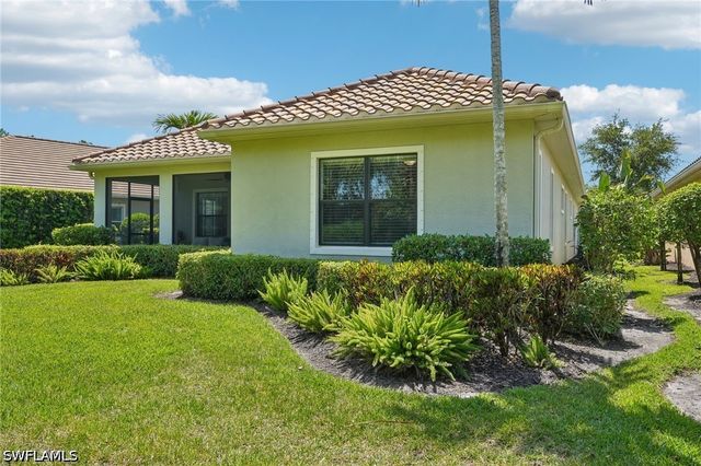 3651 Canopy CIR, Naples, FL 34120