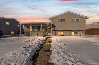 2535 Camel Drive, Sterling Heights, MI 48310
