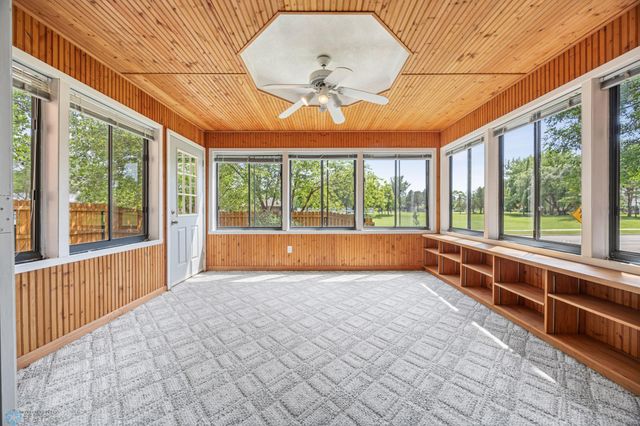 1732 31st Street Circle S, Moorhead, MN 56560