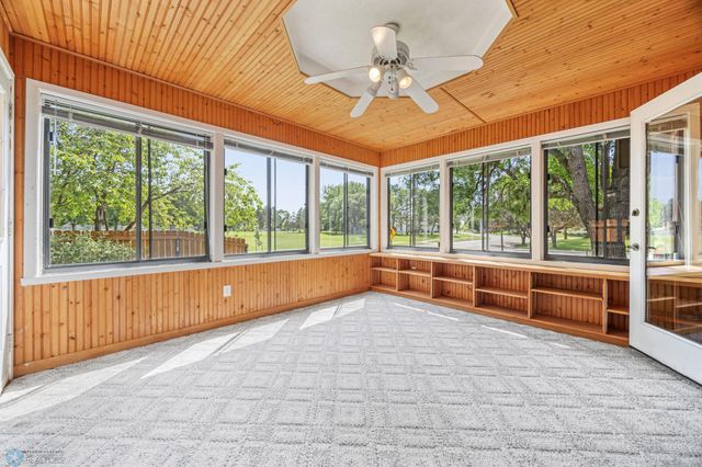 1732 31st Street Circle S, Moorhead, MN 56560
