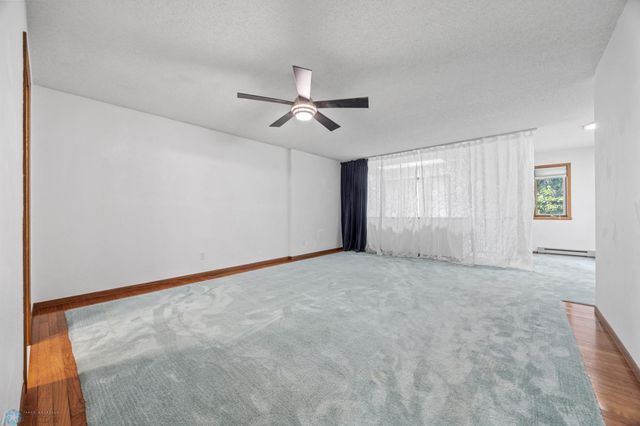 1732 31st Street Circle S, Moorhead, MN 56560