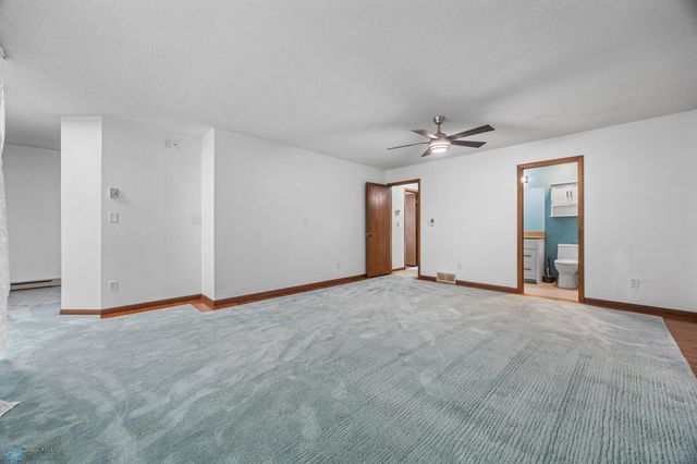 1732 31st Street Circle S, Moorhead, MN 56560