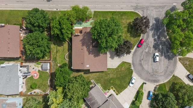 1732 31st Street Circle S, Moorhead, MN 56560