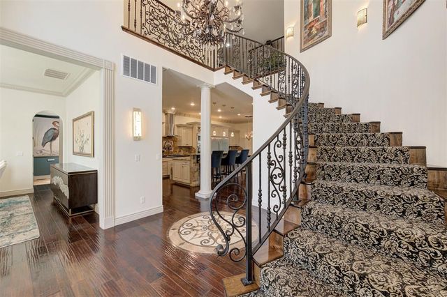 3023 E 44th Street, Edmond, OK 73013