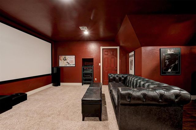 3023 E 44th Street, Edmond, OK 73013
