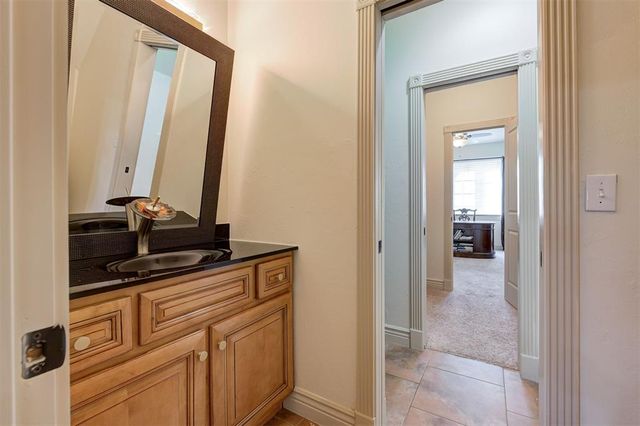 3023 E 44th Street, Edmond, OK 73013