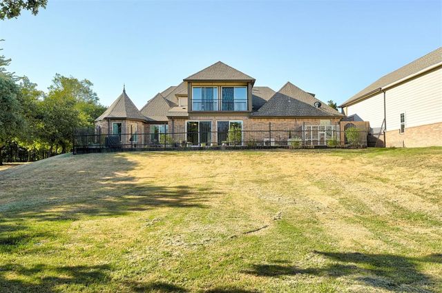 3023 E 44th Street, Edmond, OK 73013