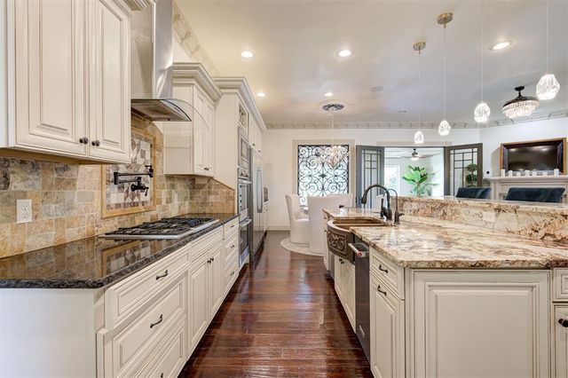3023 E 44th Street, Edmond, OK 73013