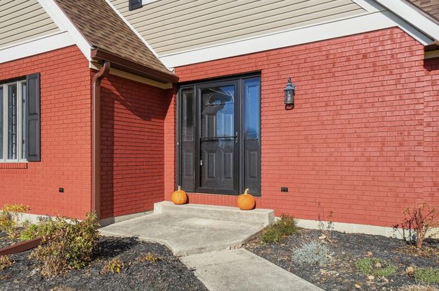 624 Aberfelda Drive, Springfield, OH 45504