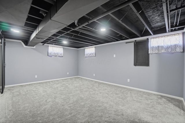 624 Aberfelda Drive, Springfield, OH 45504