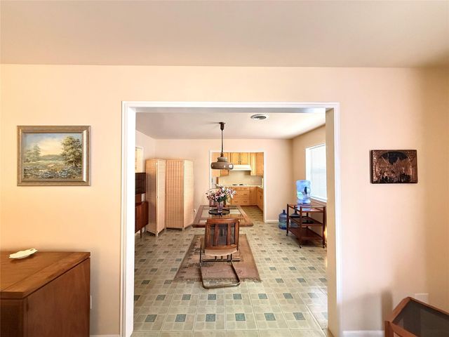 194 28th St, Woodville, TX 75979