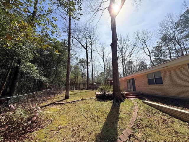 194 28th St, Woodville, TX 75979