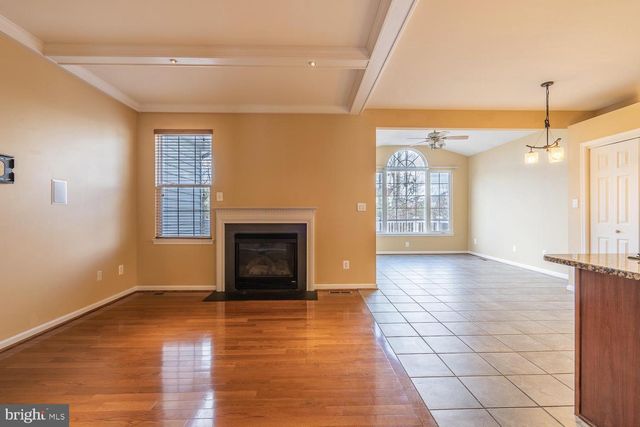 43388 FRENCHMANS CREEK TER, Ashburn, VA 20147