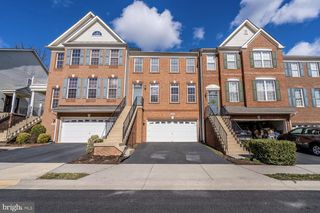 43388 FRENCHMANS CREEK TER, Ashburn, VA 20147