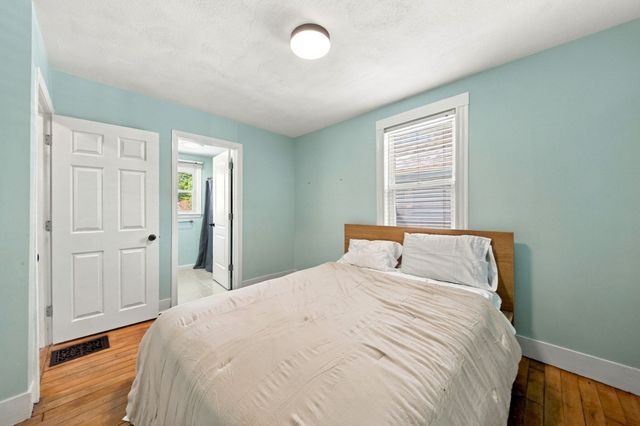 6 Clifton, Saugus, MA 01906